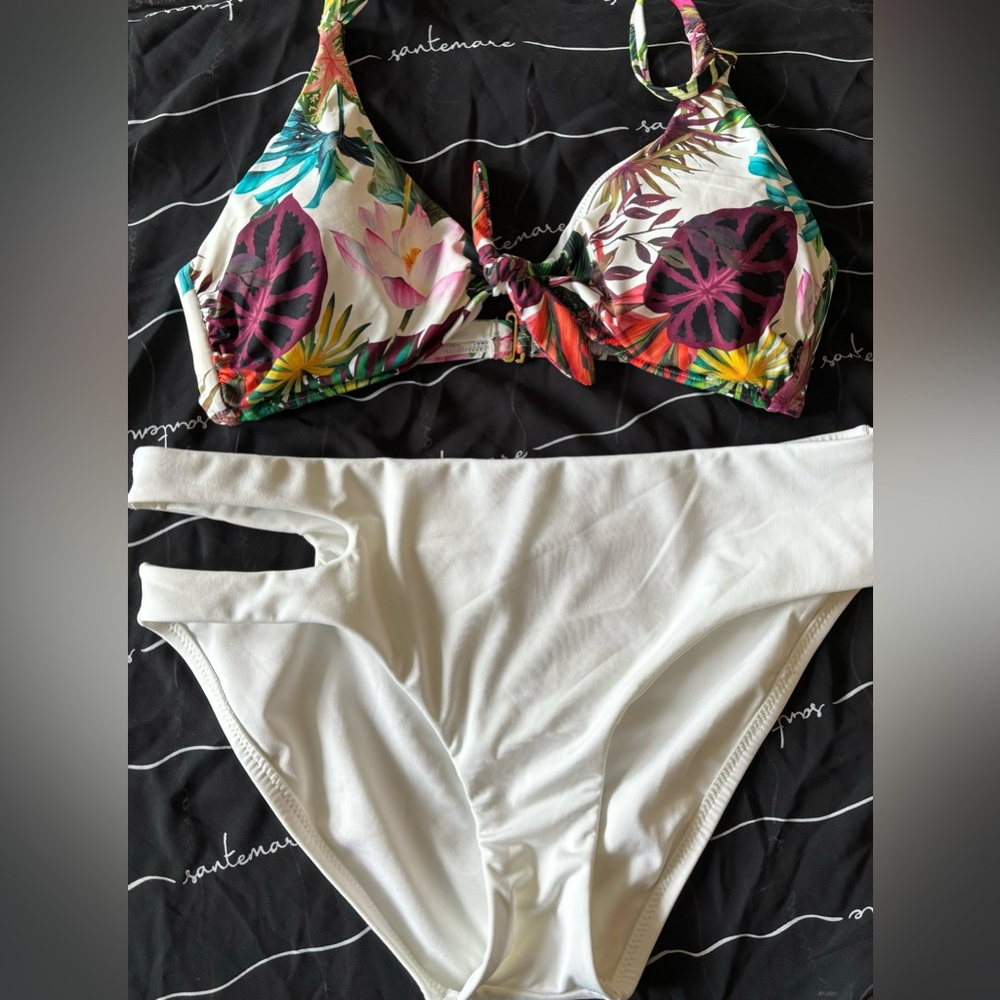 Chic Two-Pieces Swimming Suit